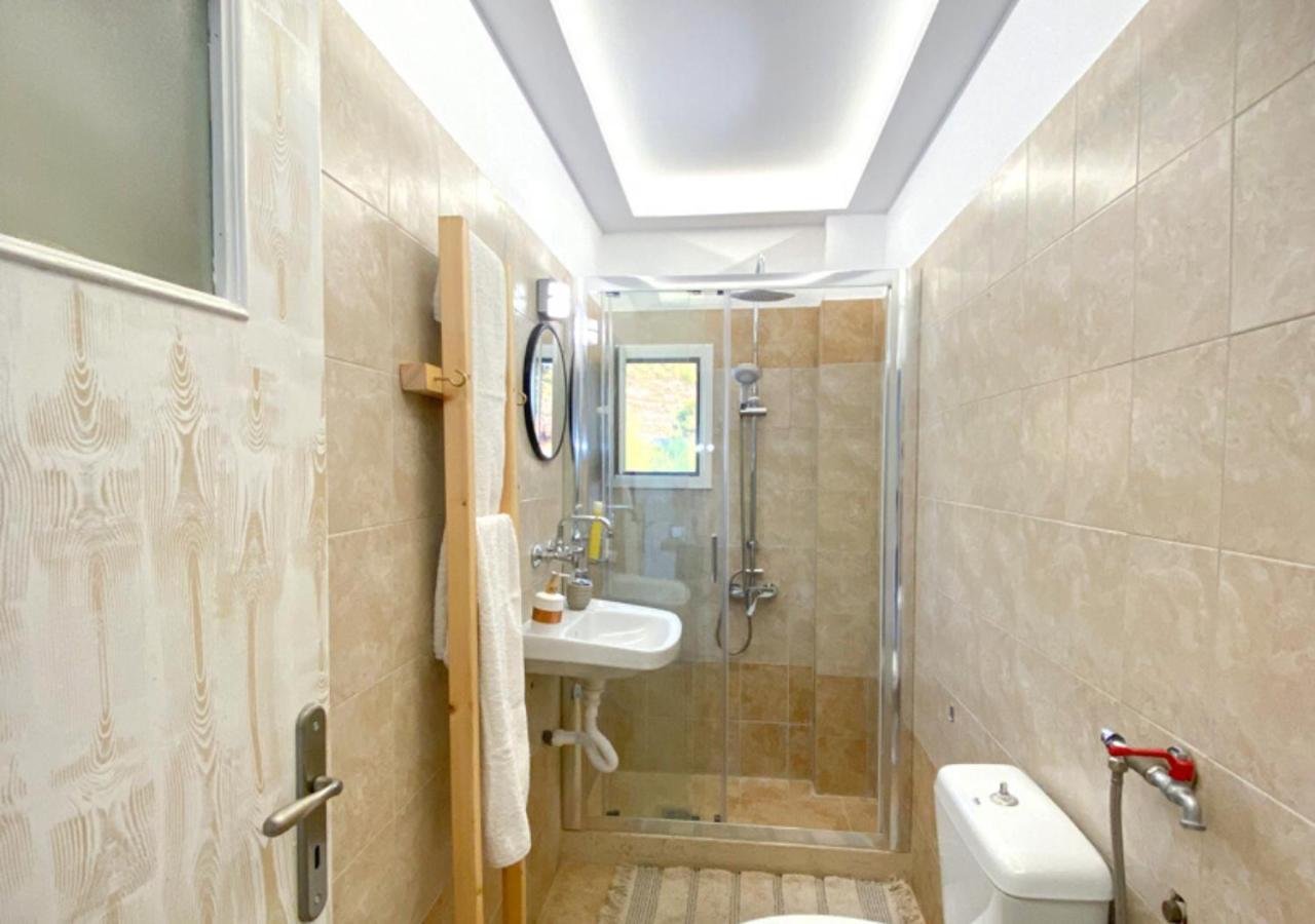 Summer Feel Suites Πόρος Εξωτερικό φωτογραφία