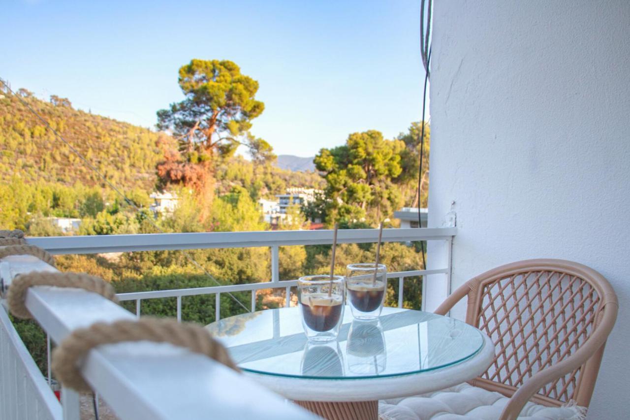 Summer Feel Suites Πόρος Εξωτερικό φωτογραφία