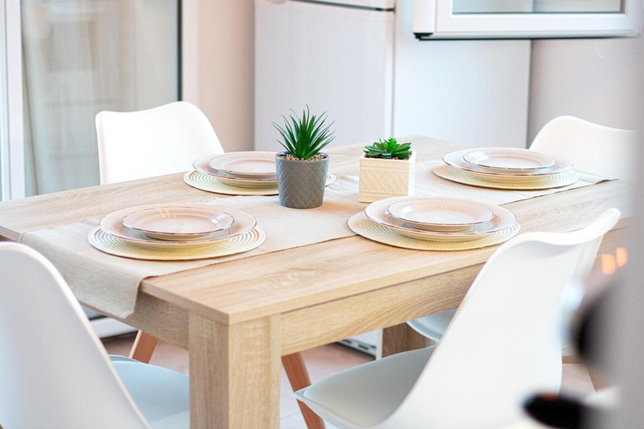 Summer Feel Suites Πόρος Εξωτερικό φωτογραφία