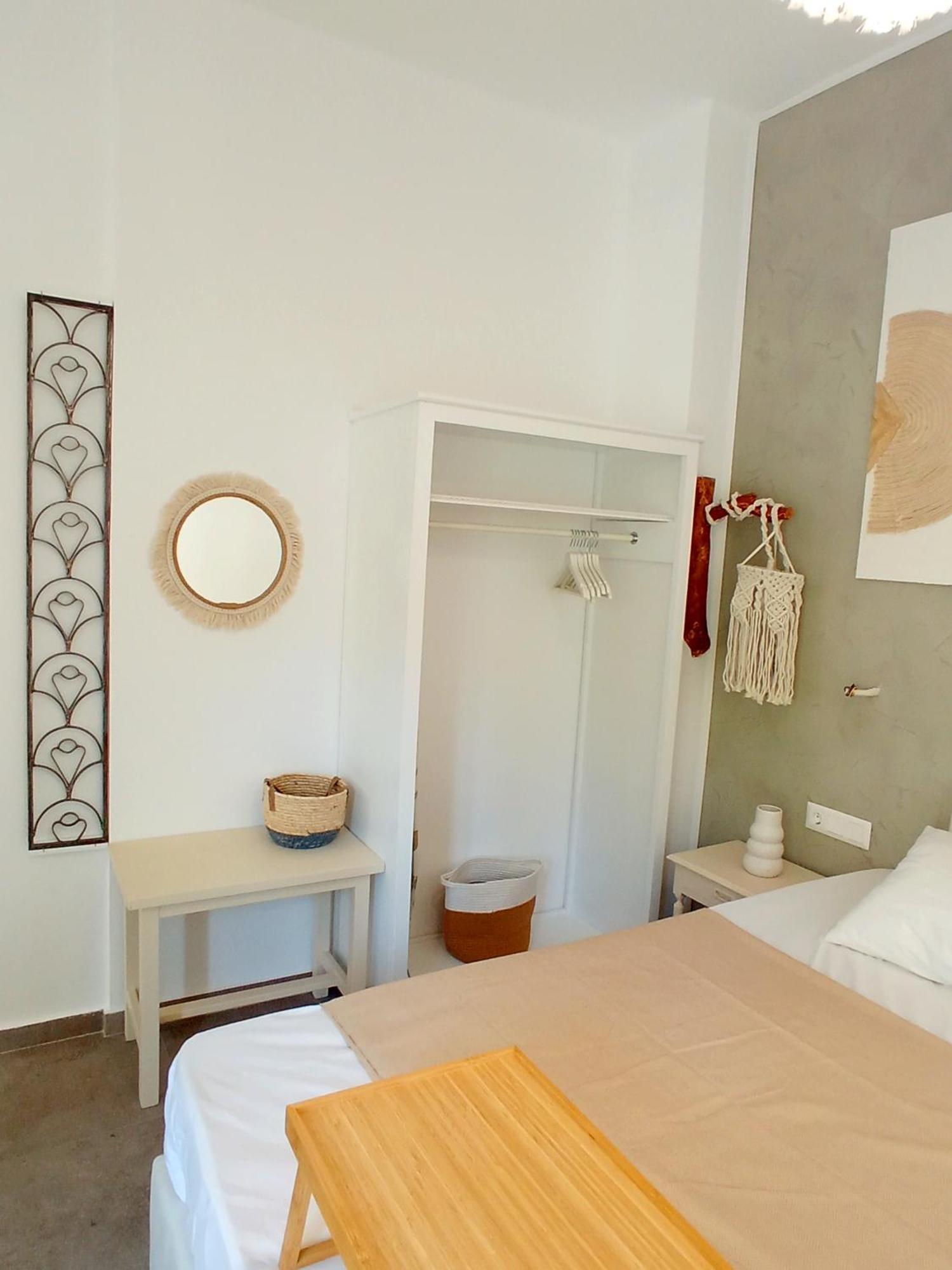 Summer Feel Suites Πόρος Εξωτερικό φωτογραφία